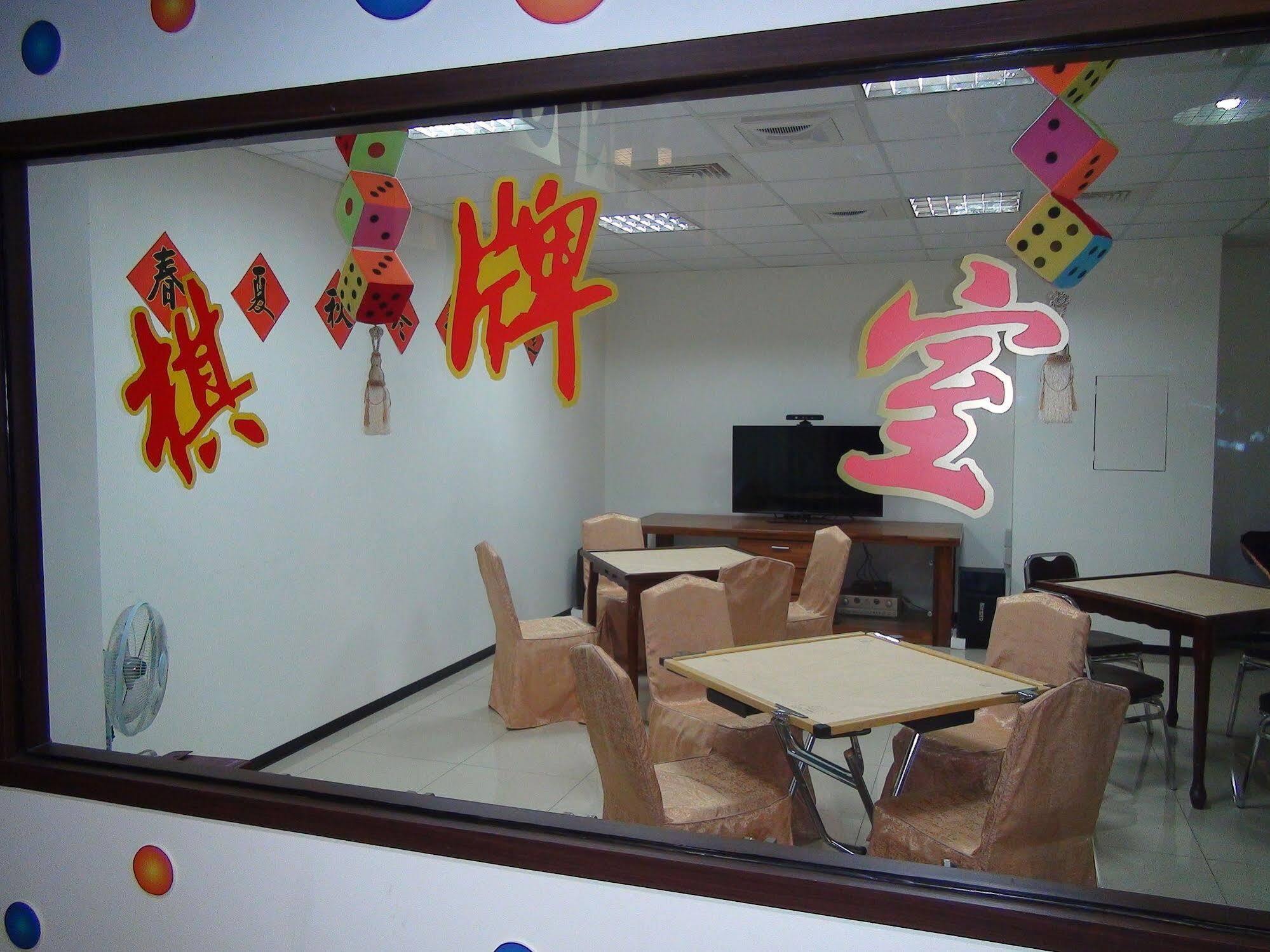 F Hotel - Tam Nghĩa Ngoại thất bức ảnh